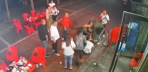 唐山打人小巷视频爆料,小巷视频揭露暴力冲突惊人一幕 第3张 唐山打人小巷视频爆料,小巷视频揭露暴力冲突惊人一幕 第3张